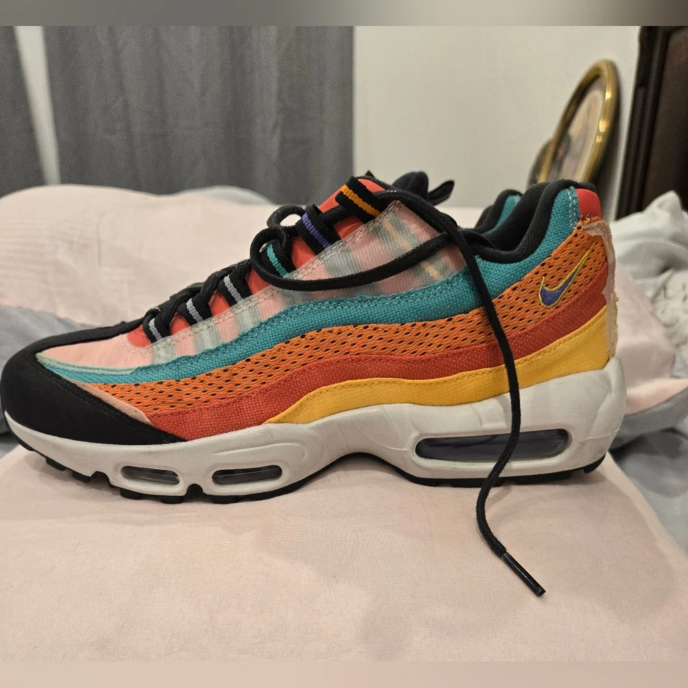 Multicolor Men's Sneakers‎